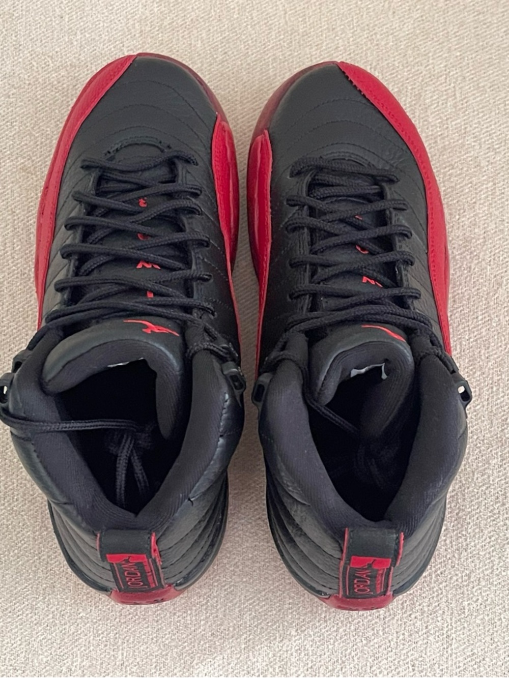 Size 6Y / 7.5w - Nike Air Jordan 12 Retro GS Flu Game 2025 Black Red 153265-002 - Picture 3 of 9